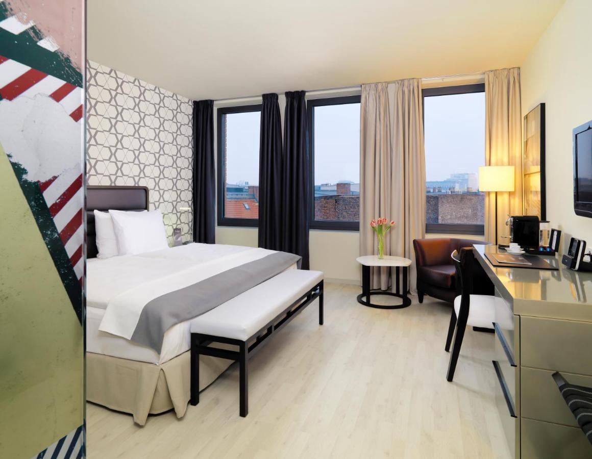 H10 Berlin Ku'Damm Hotel Exterior photo