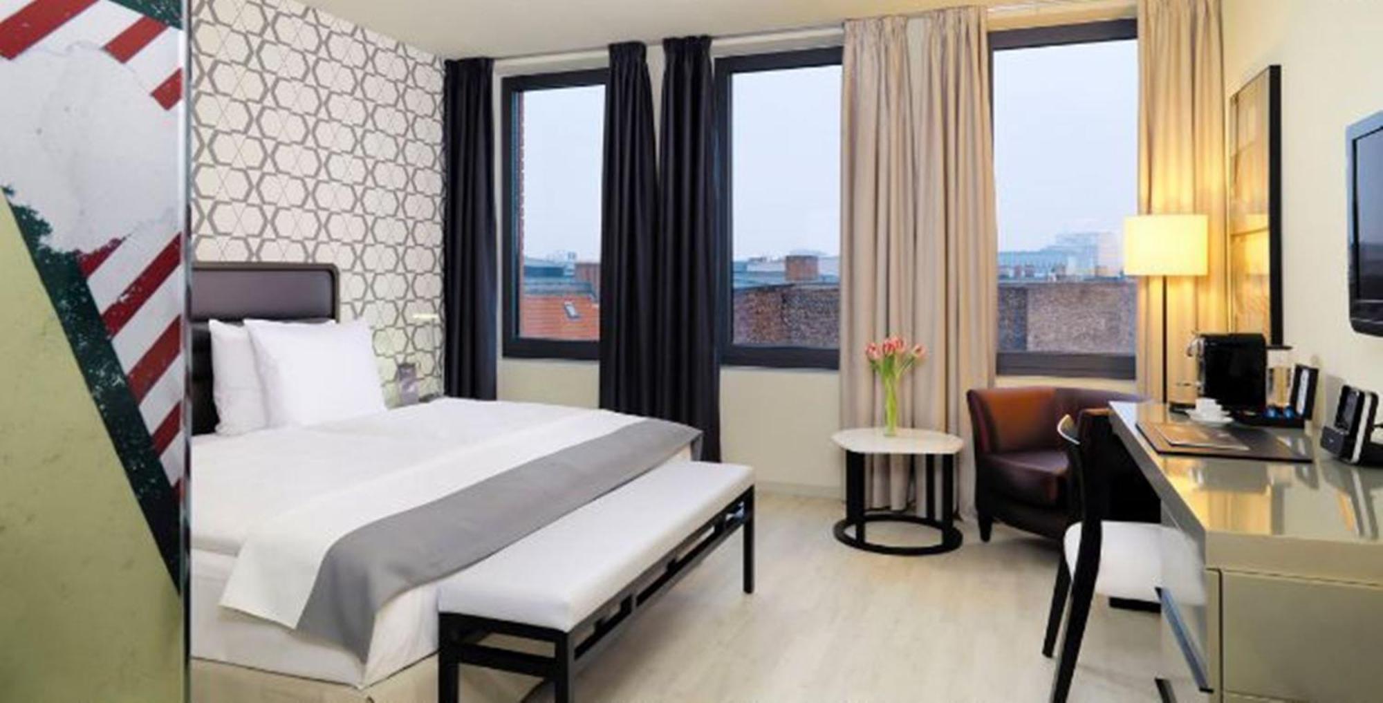 H10 Berlin Ku'Damm Hotel Exterior photo